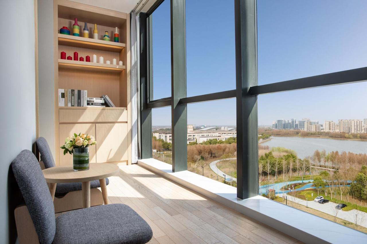Holiday Inn Shanghai Dishui Lake By Ihg Nanhui Eksteriør billede