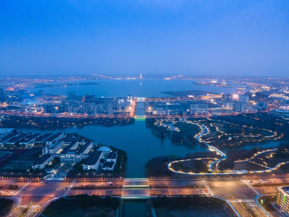 Holiday Inn Shanghai Dishui Lake By Ihg Nanhui Eksteriør billede