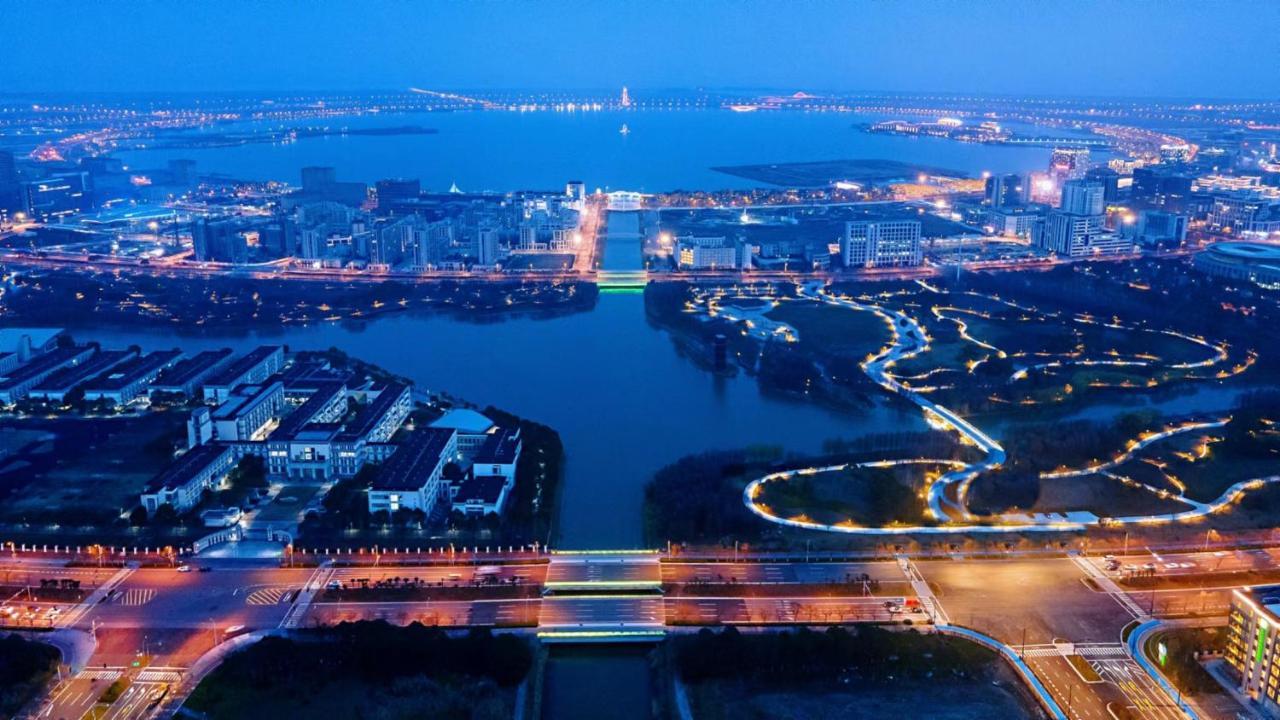 Holiday Inn Shanghai Dishui Lake By Ihg Nanhui Eksteriør billede