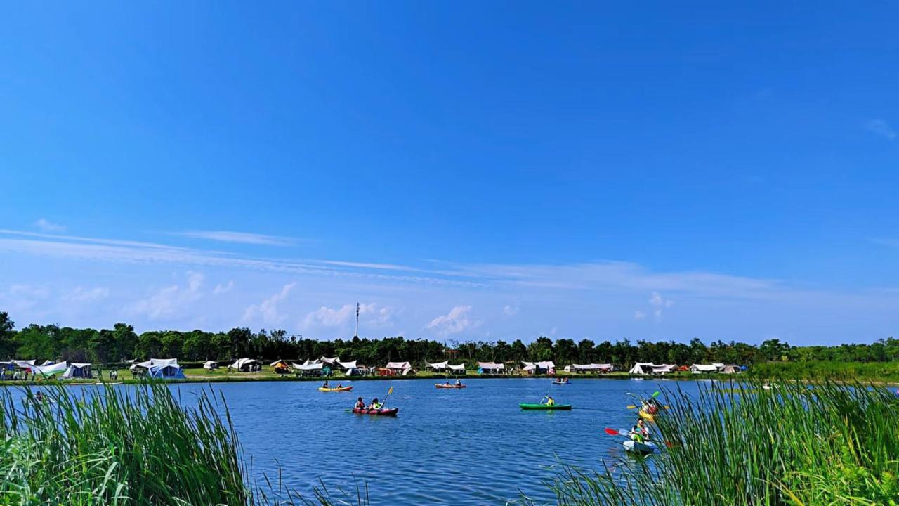 Holiday Inn Shanghai Dishui Lake By Ihg Nanhui Eksteriør billede